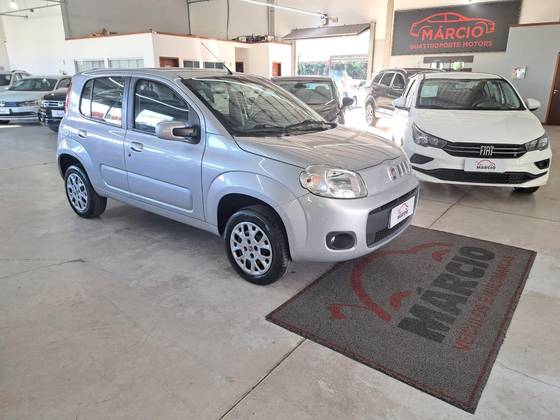FIAT UNO 1.0 EVO VIVACE 8V FLEX 4P MANUAL